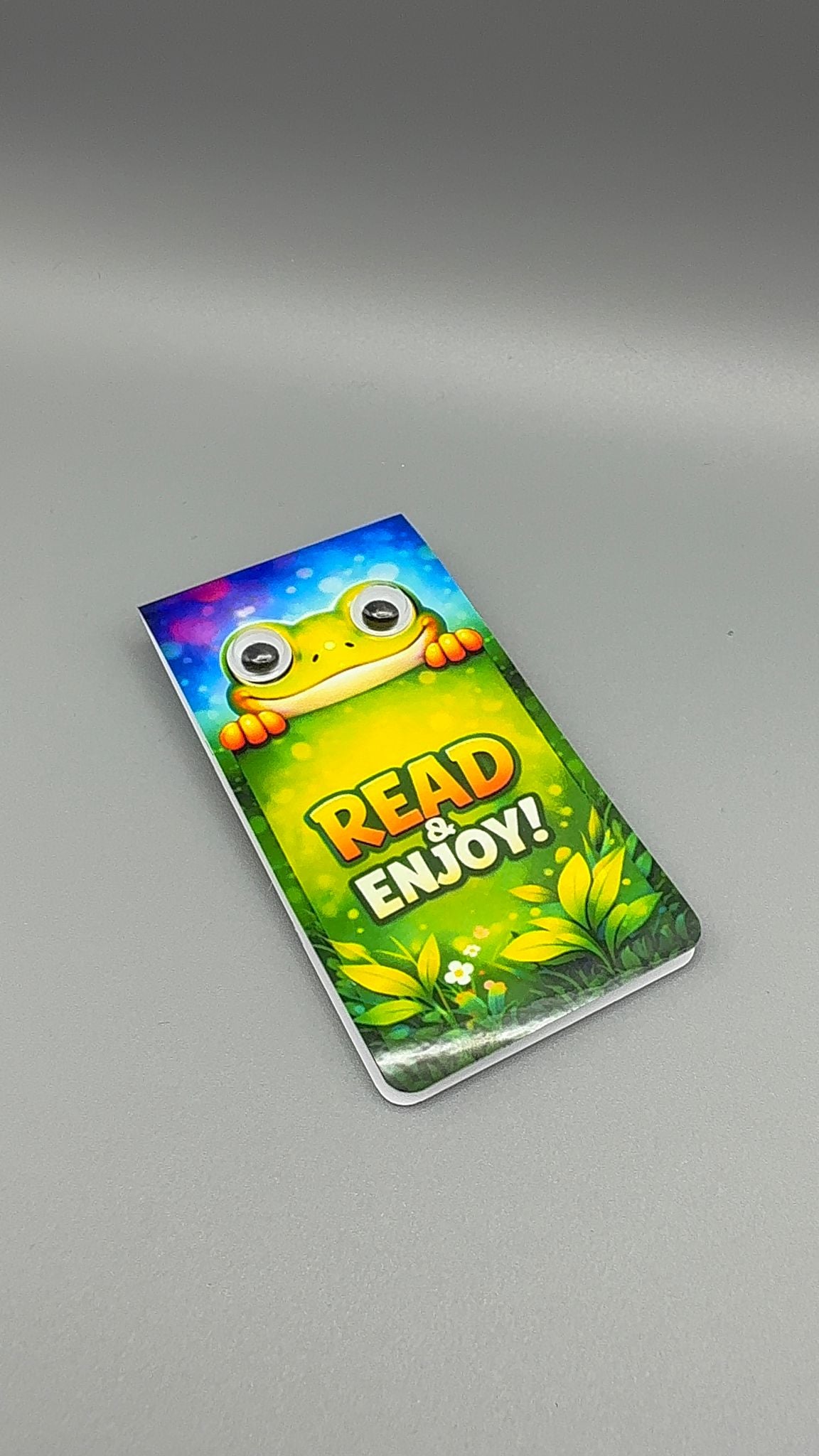 Magnetic Bookmark – “Read &amp; Enjoy!” Frog Design
